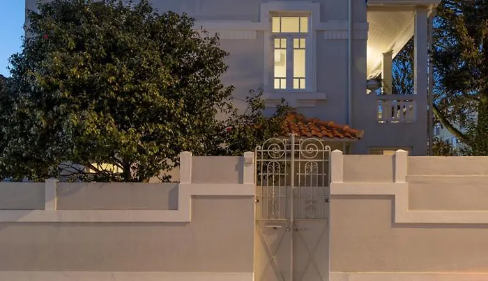 Uporto House Palace *